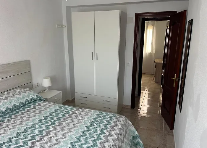 Piso En Verano カディス